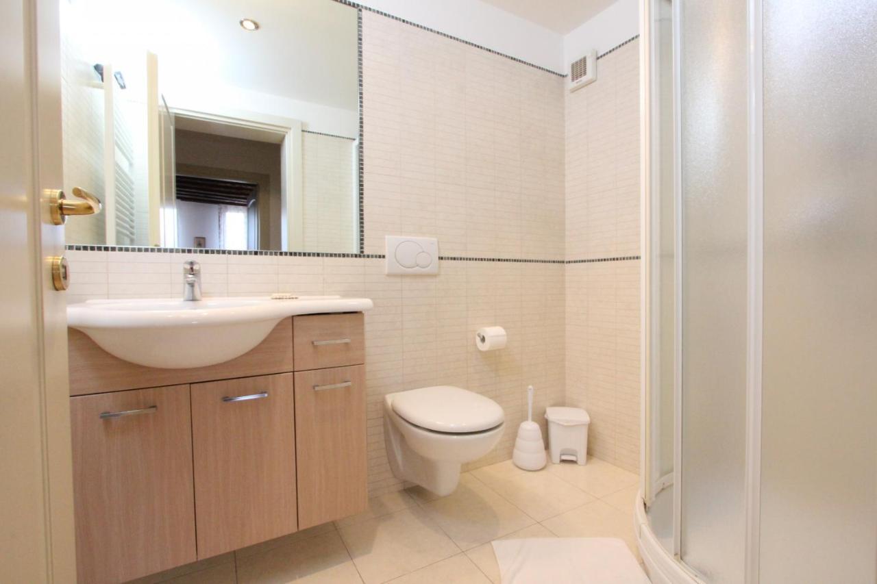 Residence Dei Mori Венеция Екстериор снимка