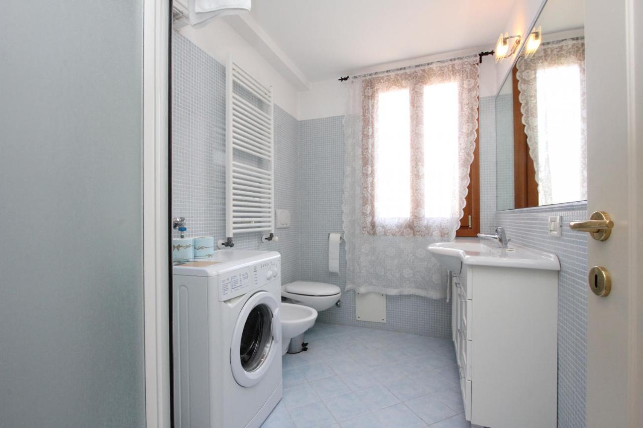 Residence Dei Mori Венеция Екстериор снимка